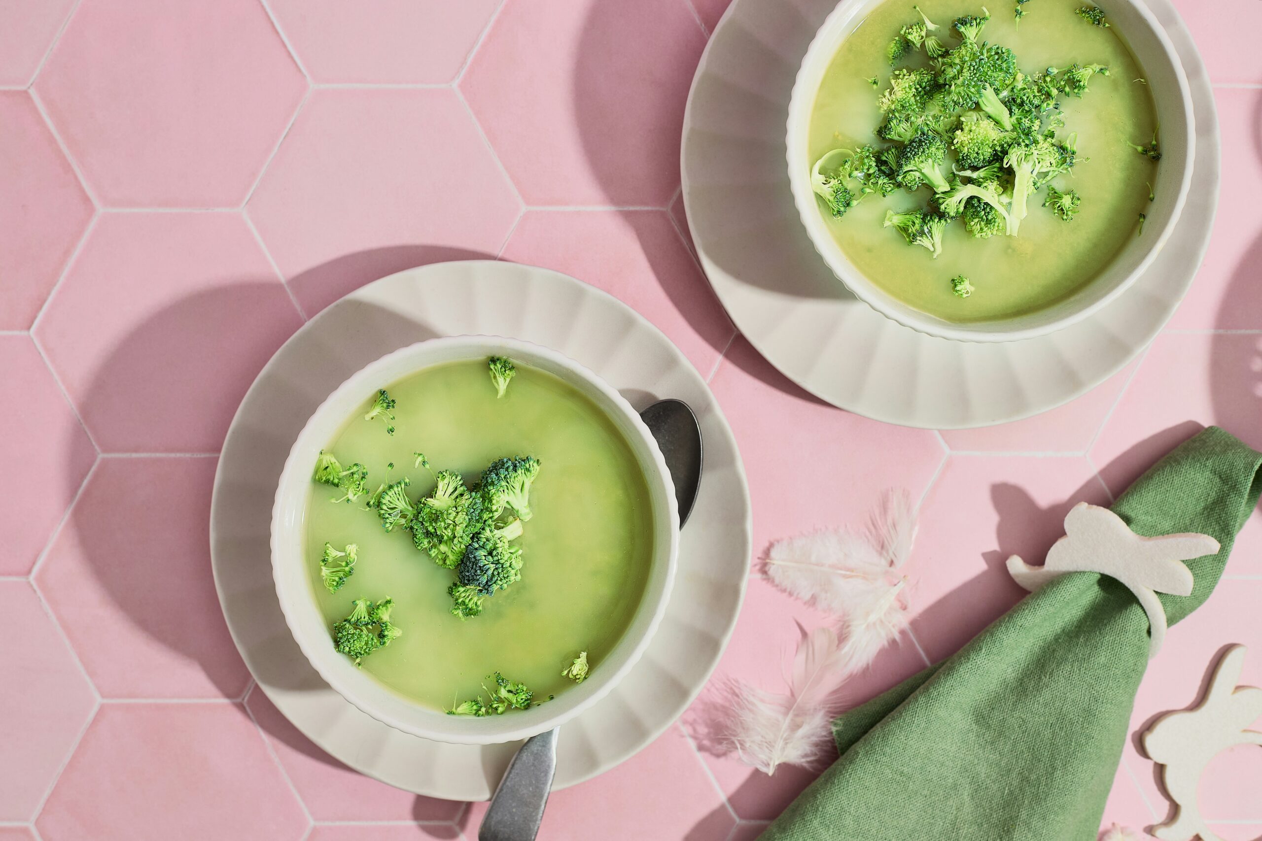 Colorful and rich vegetarian vegetable soup